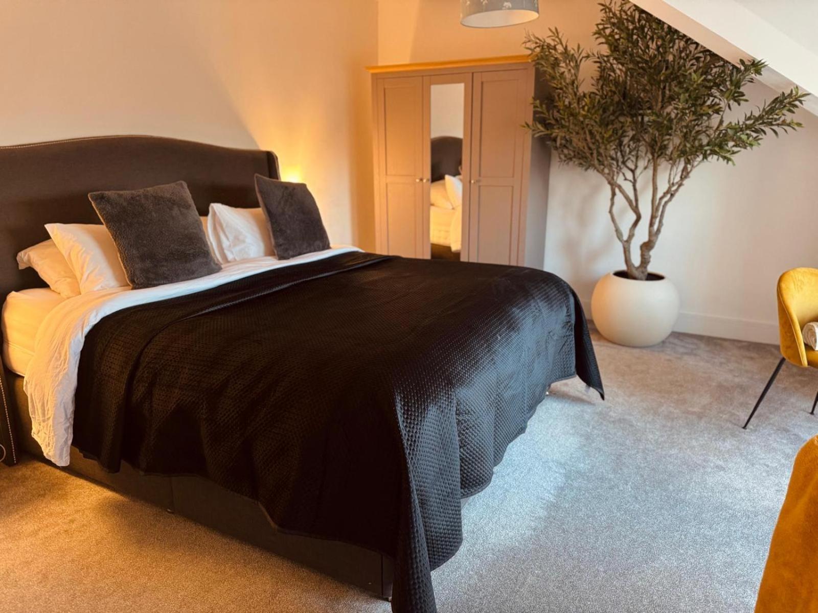 Lola'S Loft With Lake Views - Central Bowness - Pet Friendly Kültér fotó
